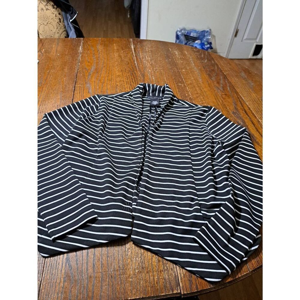 New Large Attention Black White Stripe Long Sleeve Open Front Cardigan Blazer NW